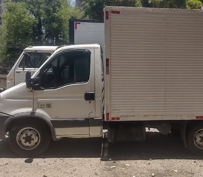 Caminhão Pequeno para Mudanças Rodoviárias Saindo do Rio de Janeiro